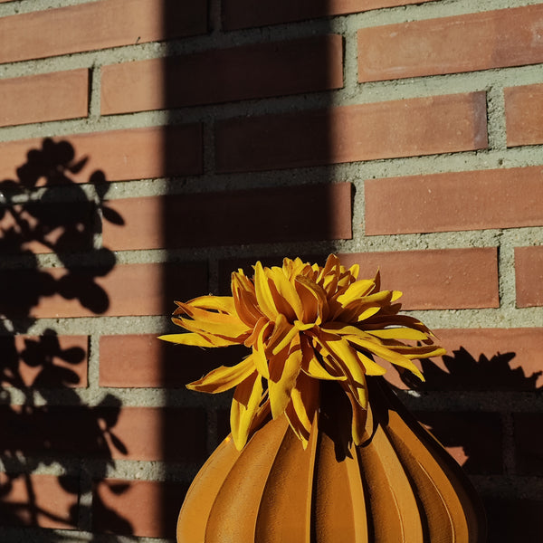 GIRASOL Sunflower-Inspired Decor Vase and Planter