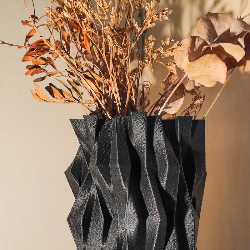 Materia Negra Vase